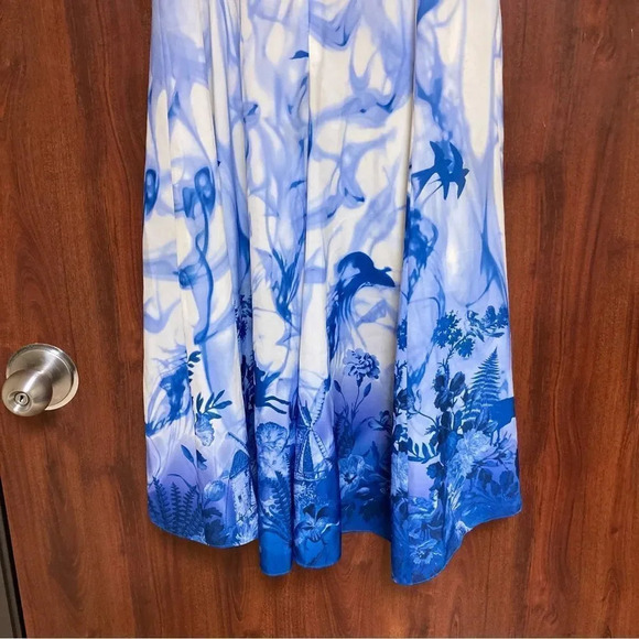 TED BAKER Sample Blue and White Silk Dress Size 2 US Size 6 - Picture 7 of 12